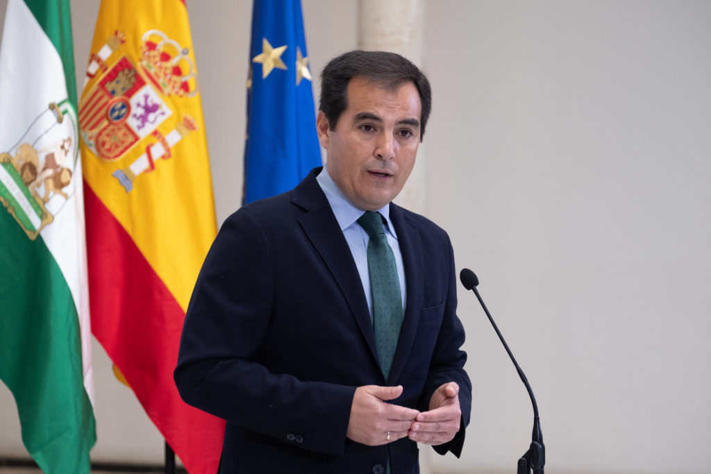 Nieto: “El sistema sanitario andaluz está respondiendo tremendamente bien y estamos todos más seguros”