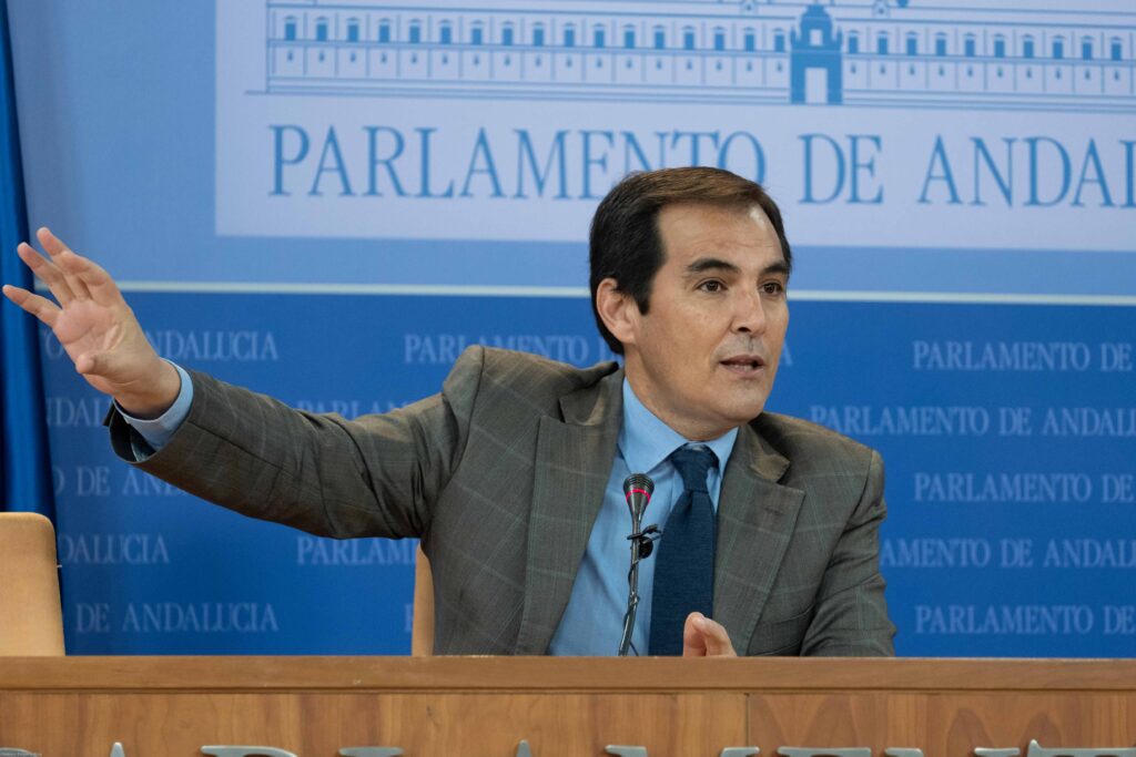 Nieto acusa al PSOE de “atrincherarse” en la Cámara de Cuentas e impedir su renovación tras diez años en la Presidencia del órgano